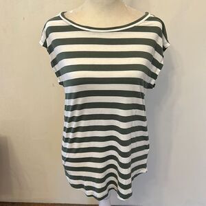 Gap green white striped muscle tee Size XS EUC